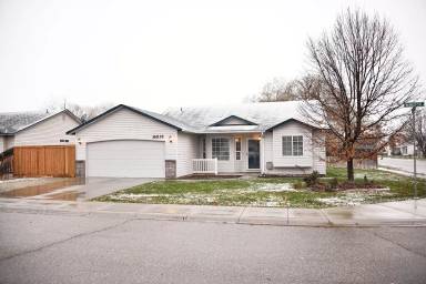 Main picture of 16839 N Windsor Ln