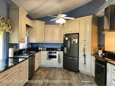 Main picture of 16550 Heron Coach Way