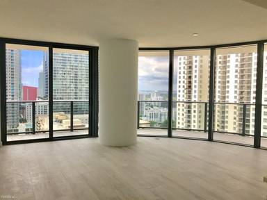 Main picture of Brickell Heights