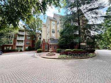 Main picture of 1328 Westchester Rdg NE