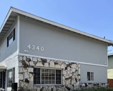 Main picture of 4340 Walnut St