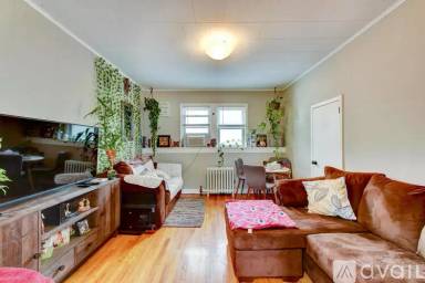 Main picture of 310 Mawbey St