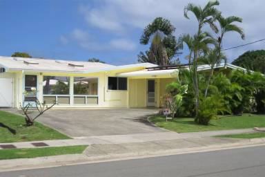 Main picture of Ka Awakea St