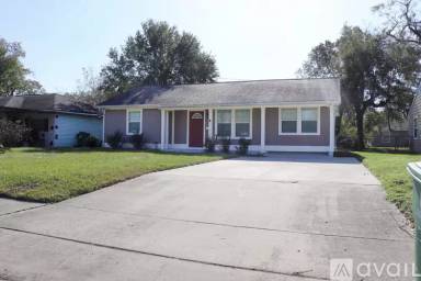 Main picture of 3926 Alsace St