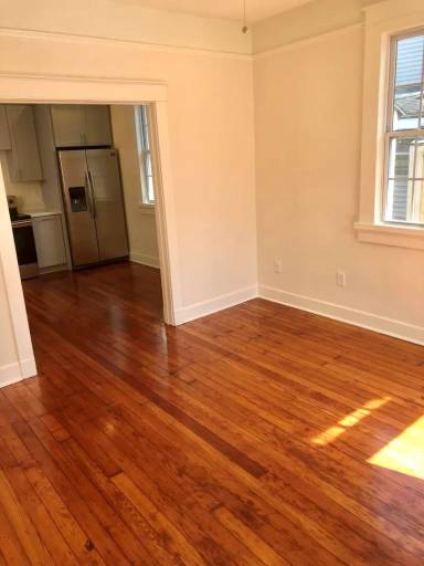 Main picture of 2211 Toledano St