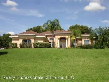 Main picture of 10615 Lake Hill Dr