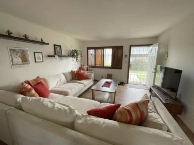 Main picture of 2030 E Santa Clara Ave