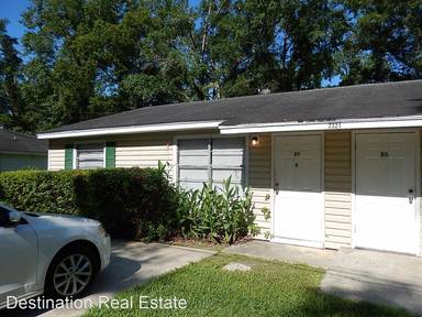 Main picture of 2321 Jackson Bluff Rd