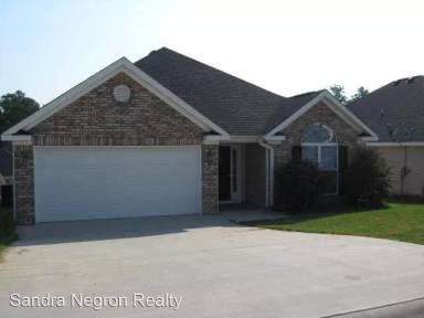 Main picture of 612 Lory Ln