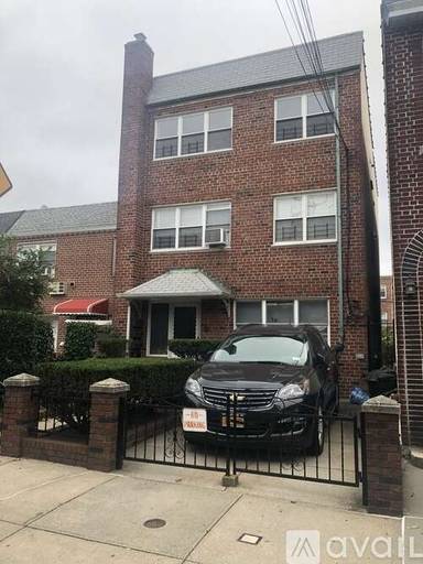 Main picture of 2529 47th St