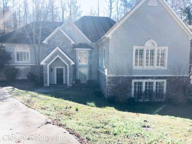 Main picture of 376 Azalea Dr