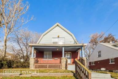 Main picture of 3010 E 27th St