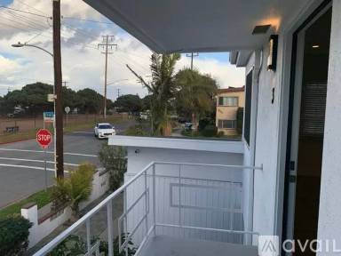 Main picture of 951 McCarthy Ct