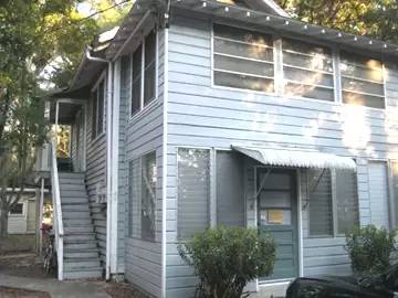 Main picture of 309 NW 11th St