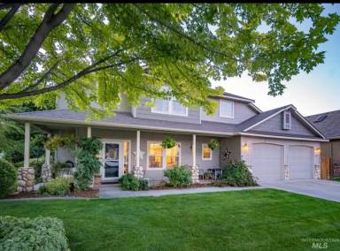 Main picture of 5599 S Anaura Pl