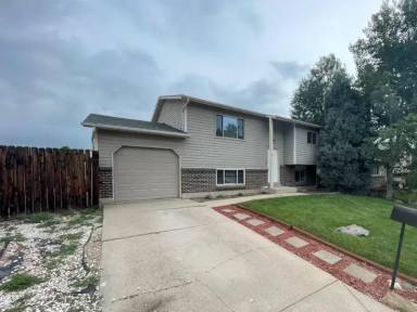 Main picture of 9585 W Lake Pl
