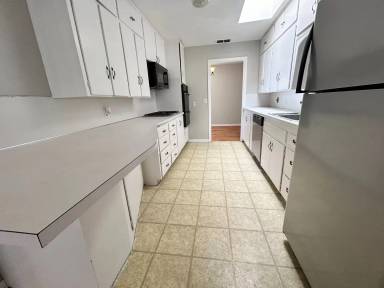 Main picture of 3818 32nd St