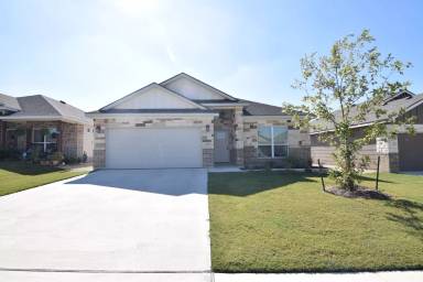 Main picture of 1419 Black Kettle Trl