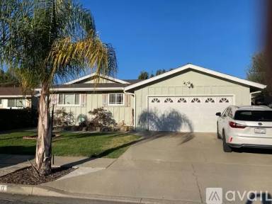 Main picture of 39050 Donner Way