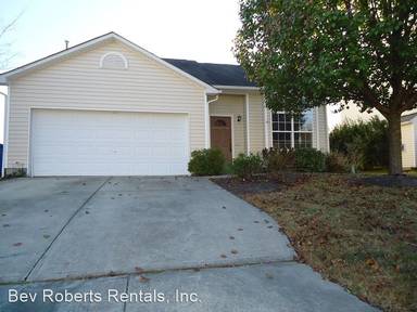 Main picture of 1748 E Ridge Heights Dr