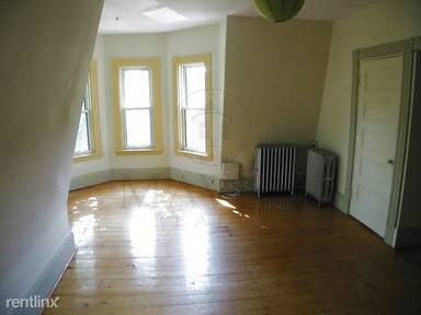 Main picture of 10 Sumner Rd