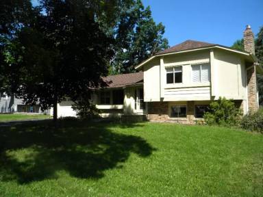 Main picture of 7460 Berkshire Way