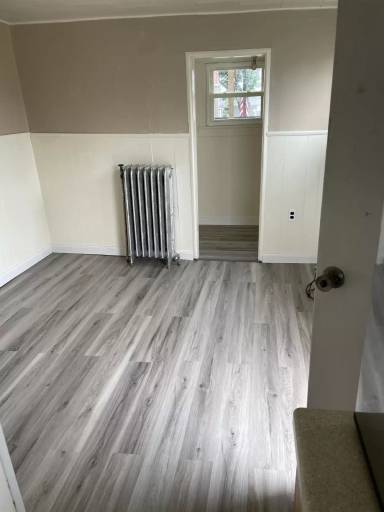 Main picture of 324 S 2nd St