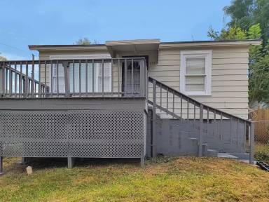 Main picture of 274 Booker St SW