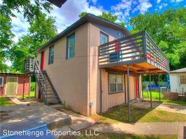 Main picture of 2125 SW 26th St