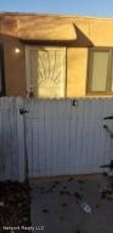 Main picture of 3608 Bryn Mawr Dr NE