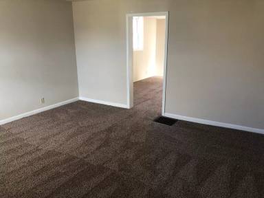 Main picture of 4133 Lafayette St