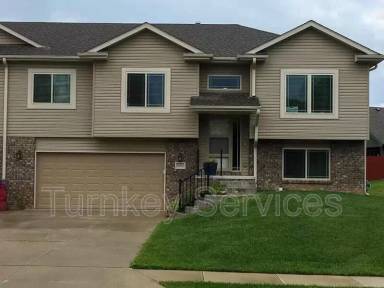 Main picture of 1602 Barrington Pkwy