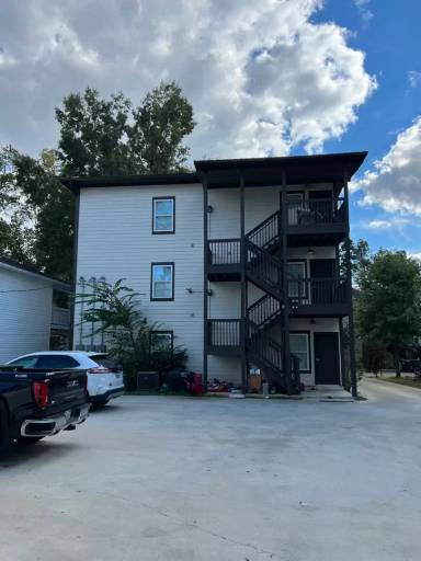 Main picture of 1518 8th St