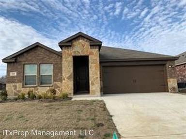 Main picture of 412 Wilson Way