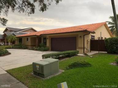 Main picture of 8301 NW 167th Ter