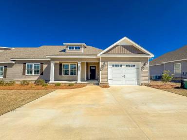 Main picture of 202 Lanier Dr