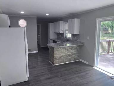 Main picture of 1093 Lanier Dr SW