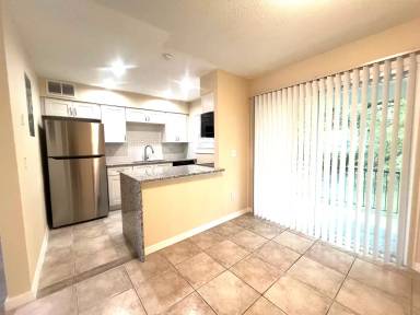 Main picture of Grove Park Condominium