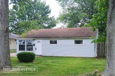 Main picture of 1038 E 349th St