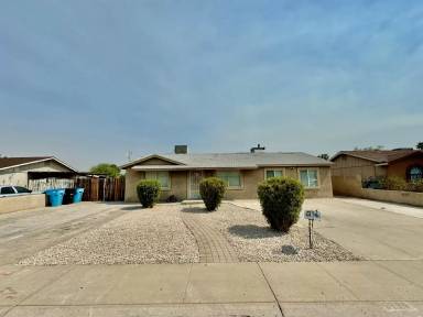 Main picture of 6724 W Cambridge Ave