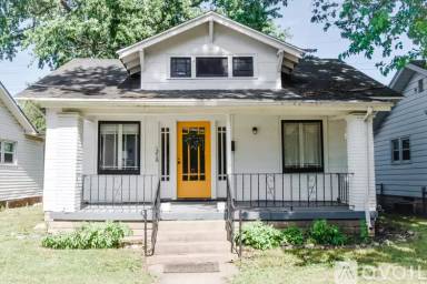 Main picture of 1204-16 S 25th St