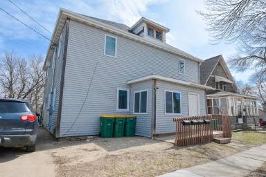 Main picture of 127 Elizabeth Avenue