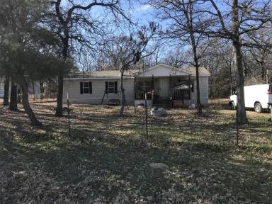 Main picture of 121 Heien Ct