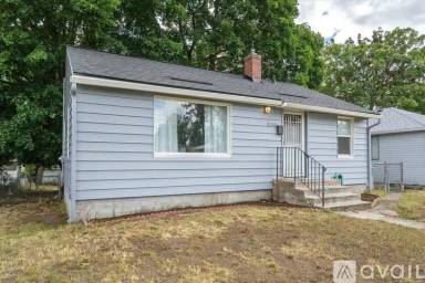 Main picture of 2809 W Broad Ave