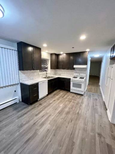 Main picture of 6036 W Lawrence Ave