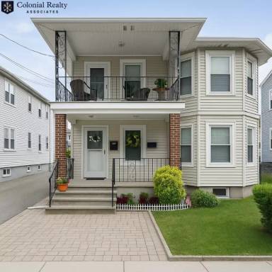 Main picture of 171 Lexington St