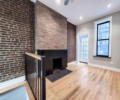 Main picture of 232 Elizabeth St