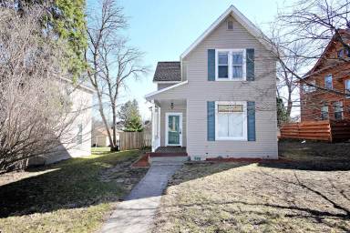 Main picture of 525 W Lincoln Ave