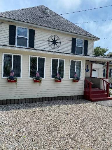 Main picture of 41 Jones Creek Dr