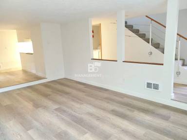 Main picture of 3708 Kenthorpe Way